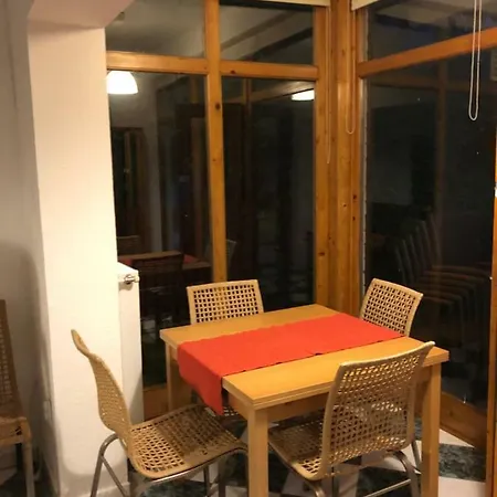 Zrinyi Miklos Utca 7 Nyaralo Prázdninový dům *