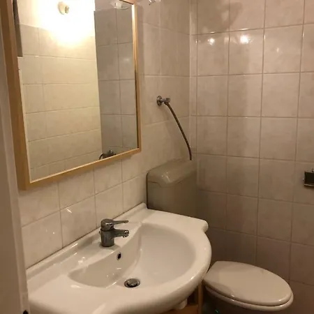 Zrinyi Miklos Utca 7 Nyaralo Szántód